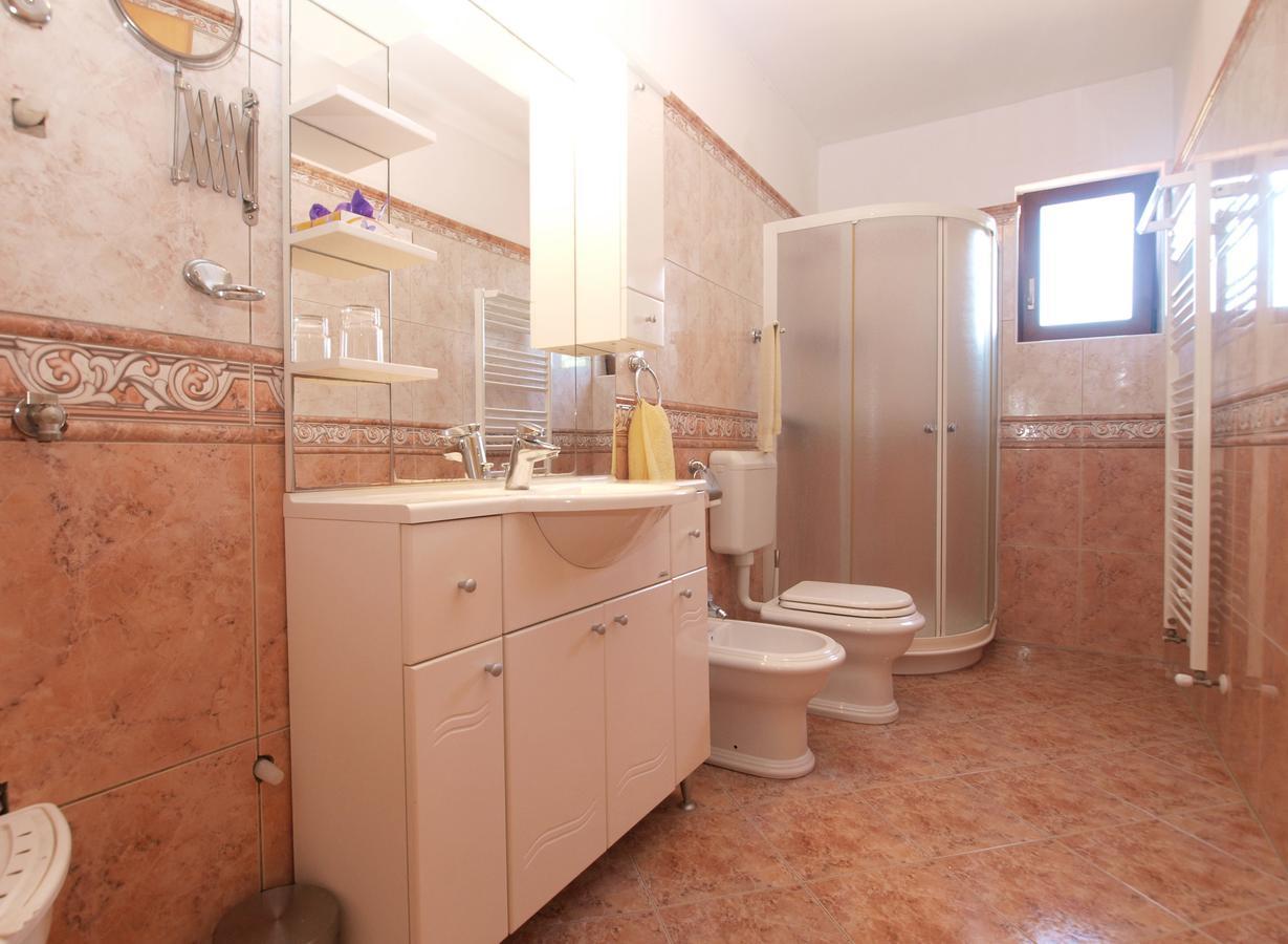 Apartments Mirjana 1655 Kanfanar Luaran gambar