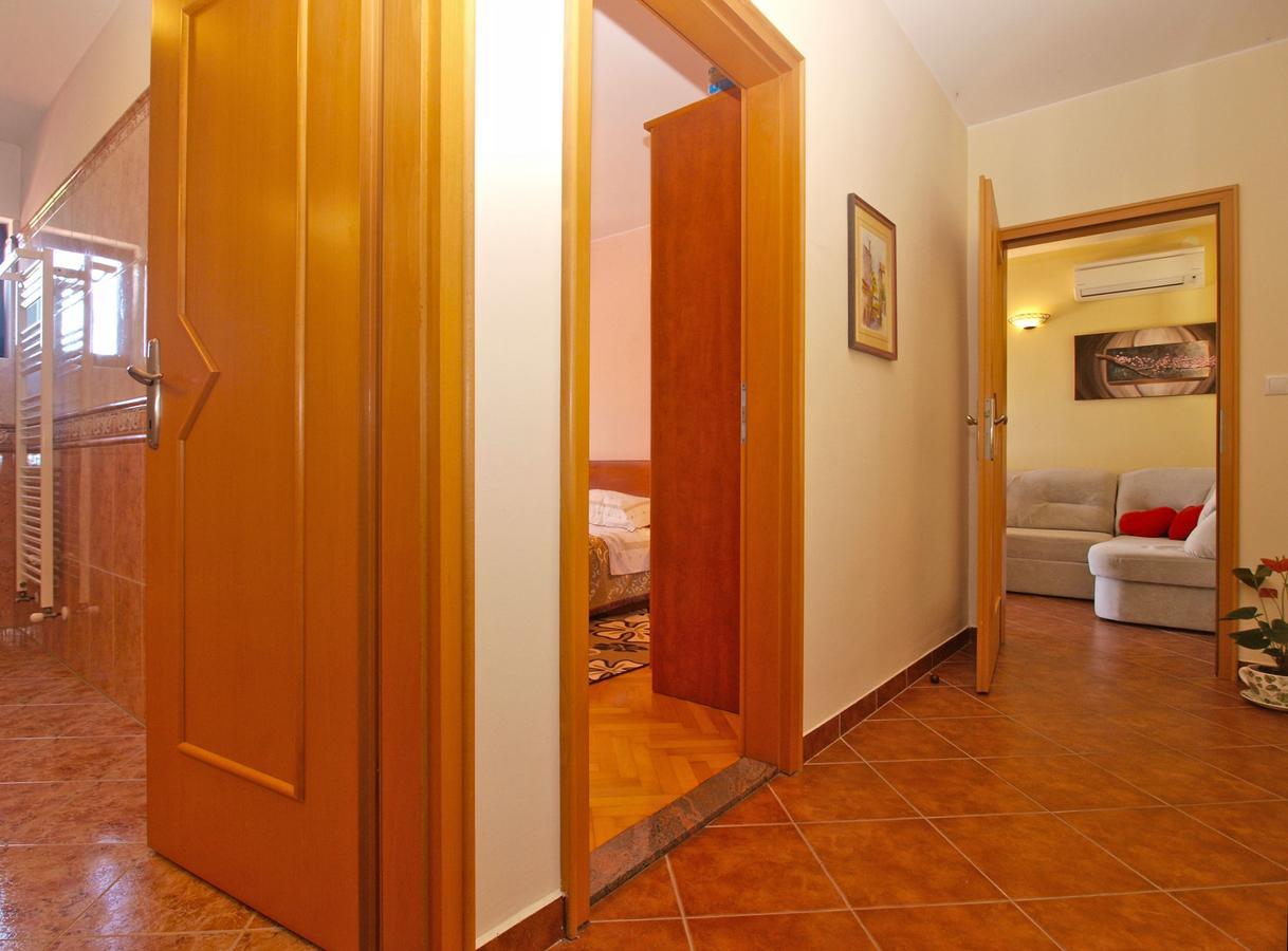 Apartments Mirjana 1655 Kanfanar Luaran gambar