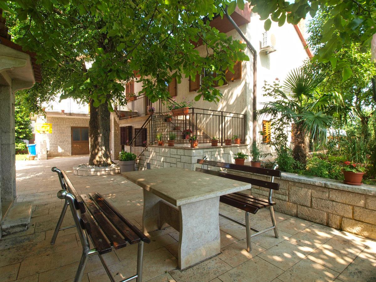 Apartments Mirjana 1655 Kanfanar Luaran gambar