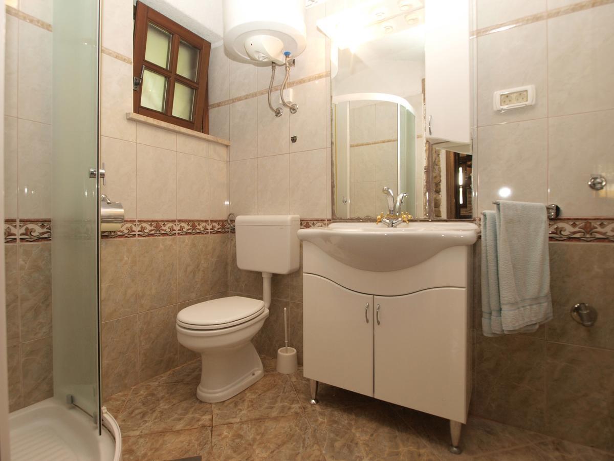 Apartments Mirjana 1655 Kanfanar Luaran gambar
